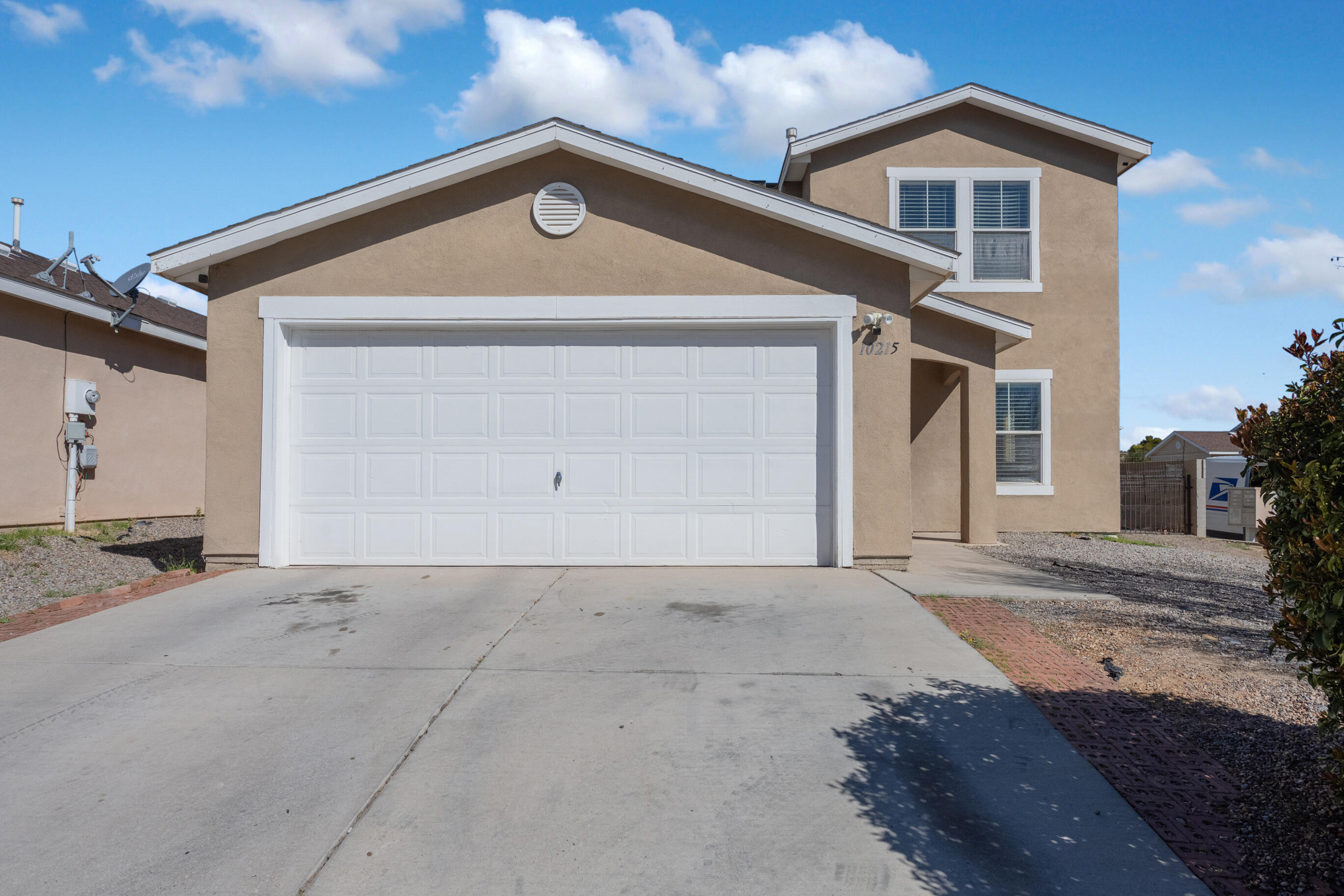 10215 Sandy Trail Road, Albuquerque NM 87121