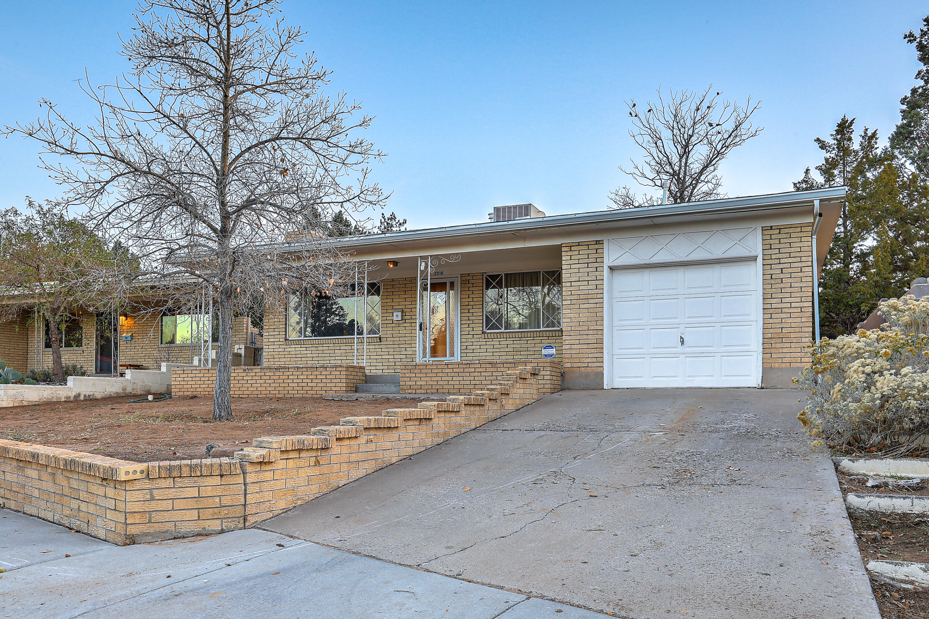 3016 San Rafael Avenue, Albuquerque NM 87106